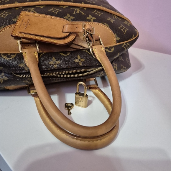 Louis Vuitton Monogram Deaville Bowling Business Handbag - Picture 8 of 16